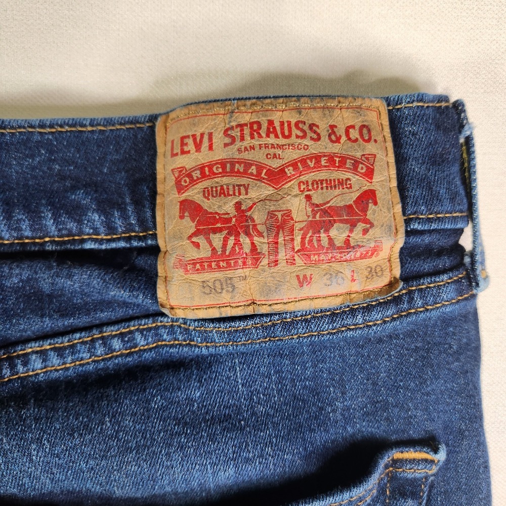 Levis 505 Regular Fit Straight Leg Jeans Mens 36x30 Dark Wash (fit 36W 29.5L) - Picture 13 of 14